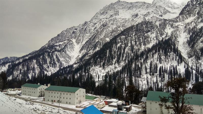 Embracing Nature's Serenity: Journey to Sissu, Himachal Pradesh