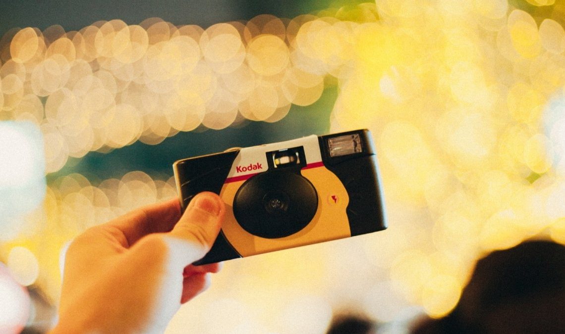 Disposable Cameras: Perfect for Vacations, Parties and Beyond