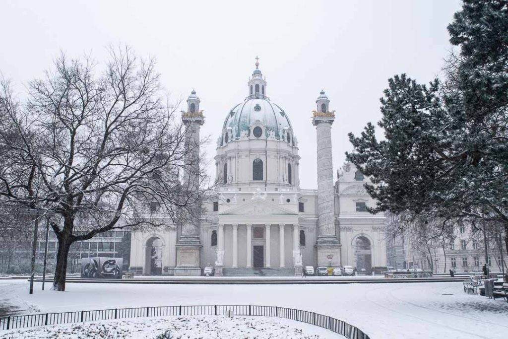 The Hidden Truth of Vienna's Cold Months - Visiting Vienna in Winter!