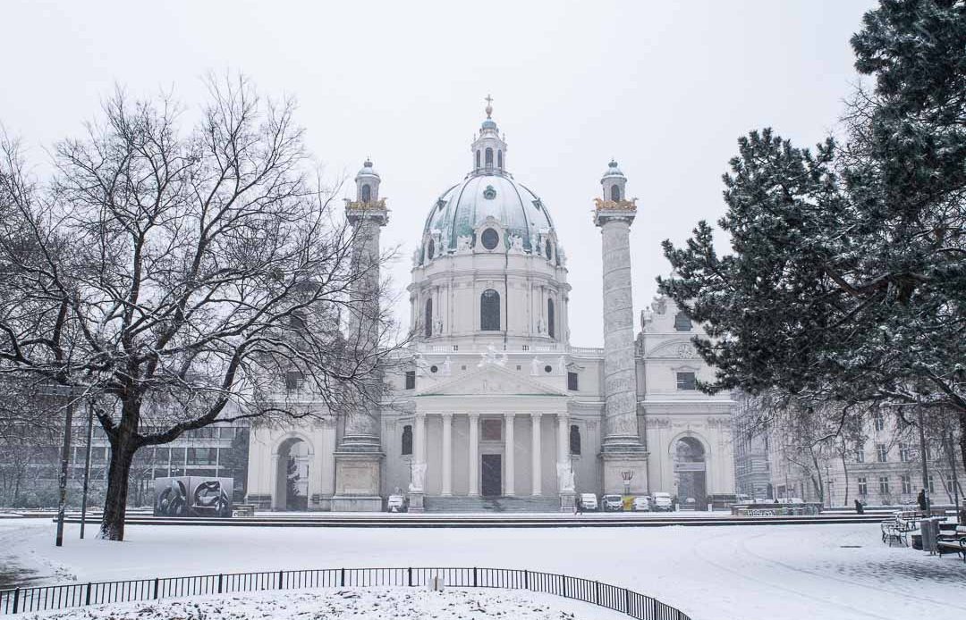 The Hidden Truth of Vienna's Cold Months - Visiting Vienna in Winter!