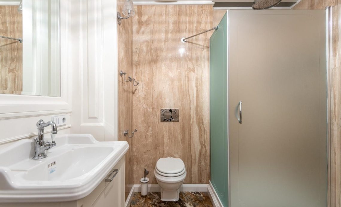 Six Tips for a Successful Bathroom Remodel