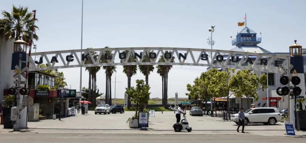 Jack London Square: Oakland's Historic Waterfront District