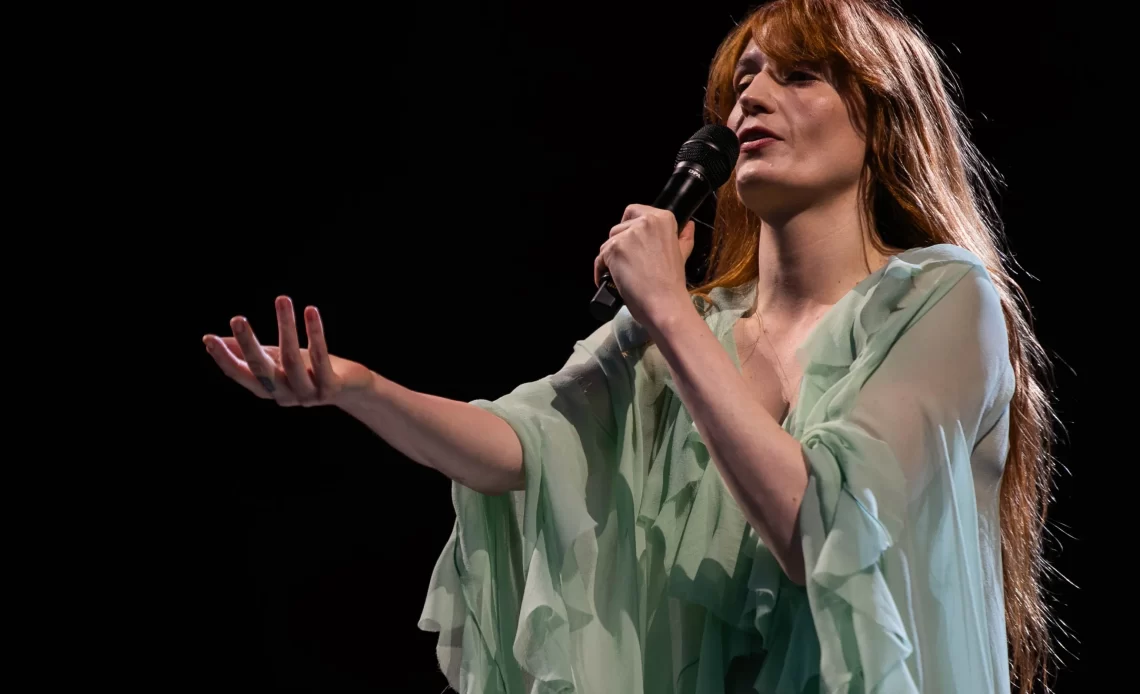 Dog Days Are Over Lyrics - Florence & The Machine