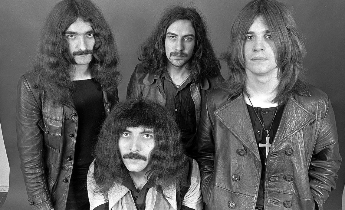 Paranoid Lyrics - Black Sabbath