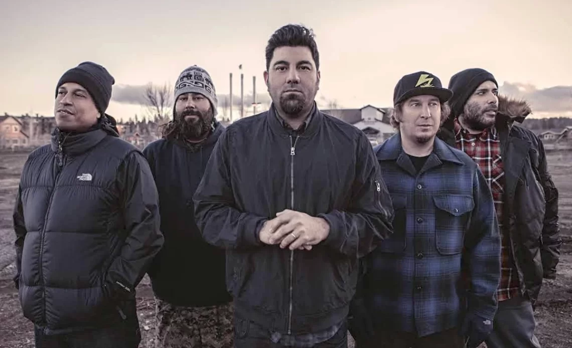 Cherry Waves Lyrics - Deftones