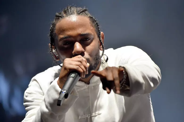 Swimming Pools (Drank) Lyrics - Kendrick Lamar